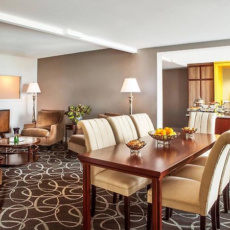 Sheraton Harrisburg Hershey Hotel Bagian luar foto