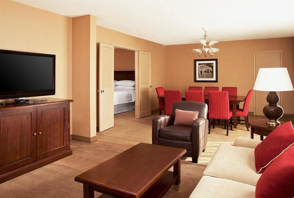 Sheraton Harrisburg Hershey Hotel Bagian luar foto